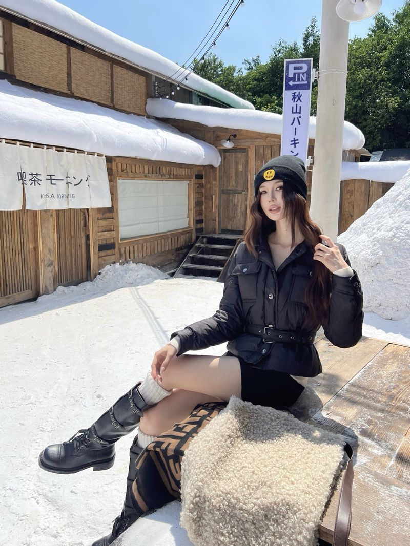 디올 벨트 숏 패딩 재킷 - 스테파노 리치 패딩 레플 참고 이미지
